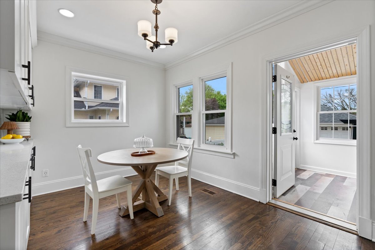 3638 Harrison Avenue Brookfield IL 60513