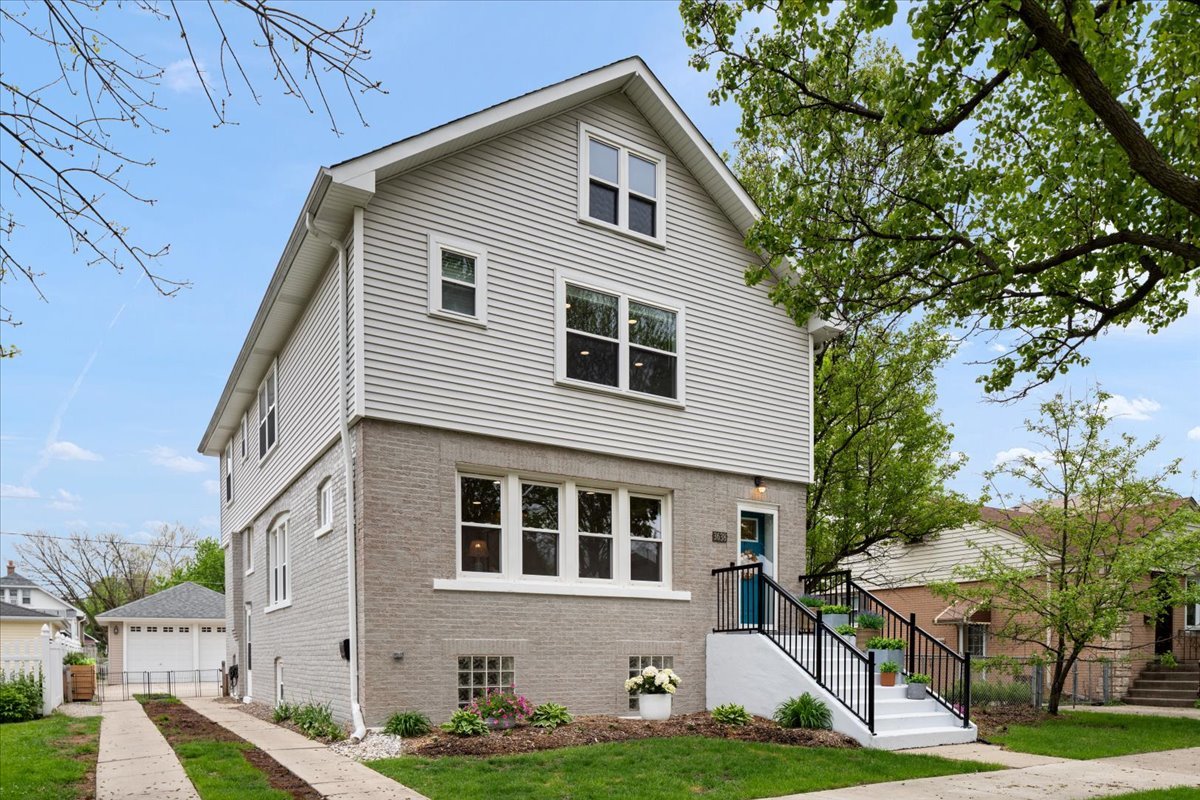 3638 Harrison Avenue Brookfield IL 60513