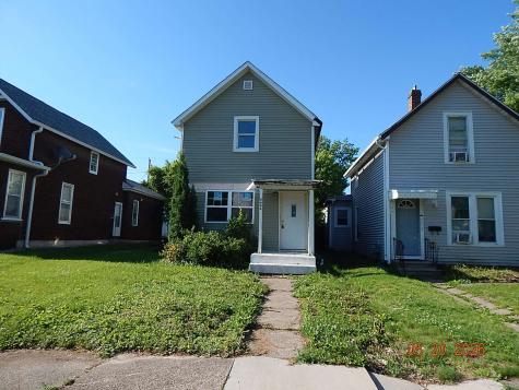 2426 5TH Avenue Moline IL 61265