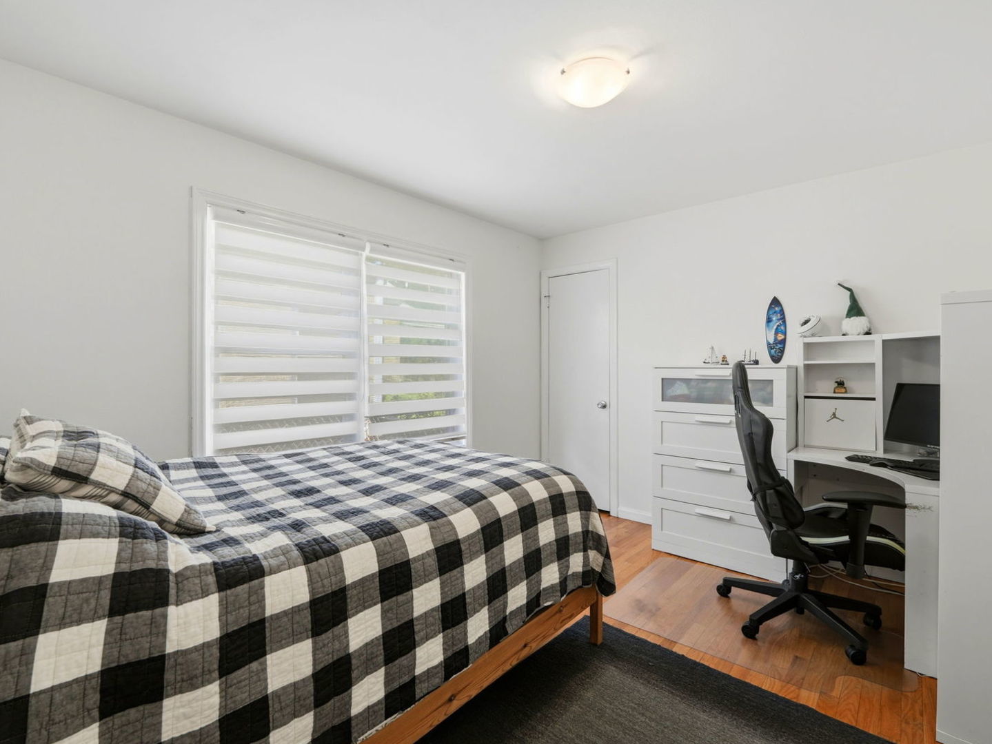 3708 North Pacific Avenue Chicago IL 60634