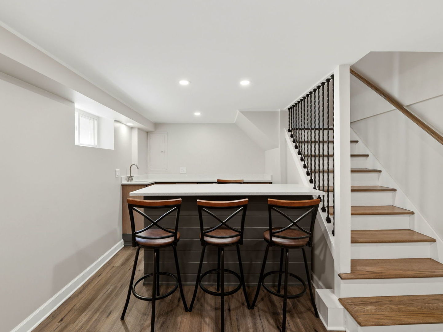 3708 North Pacific Avenue Chicago IL 60634
