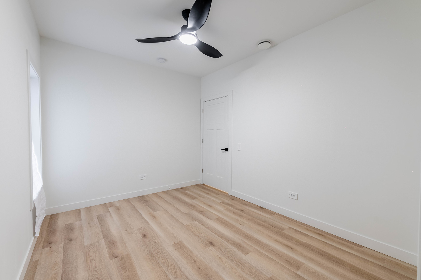 645 North Lawndale Avenue Chicago IL 60624