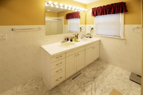 178 Brookhill Road Libertyville IL 60048