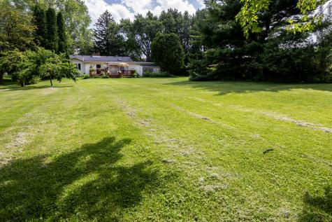 178 Brookhill Road Libertyville IL 60048