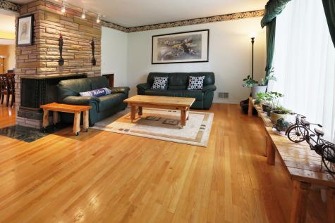 178 Brookhill Road Libertyville IL 60048