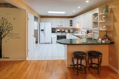 178 Brookhill Road Libertyville IL 60048