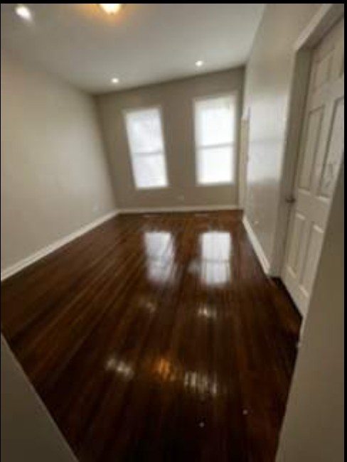 6415 South Eberhart Avenue Chicago IL 60637