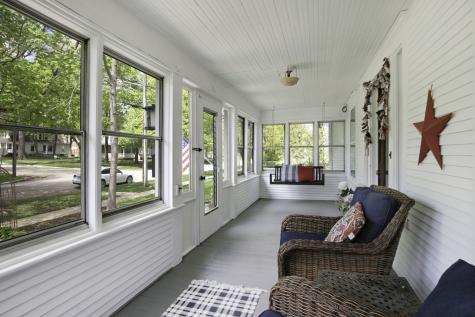 155 South Slusser Street Grayslake IL 60030