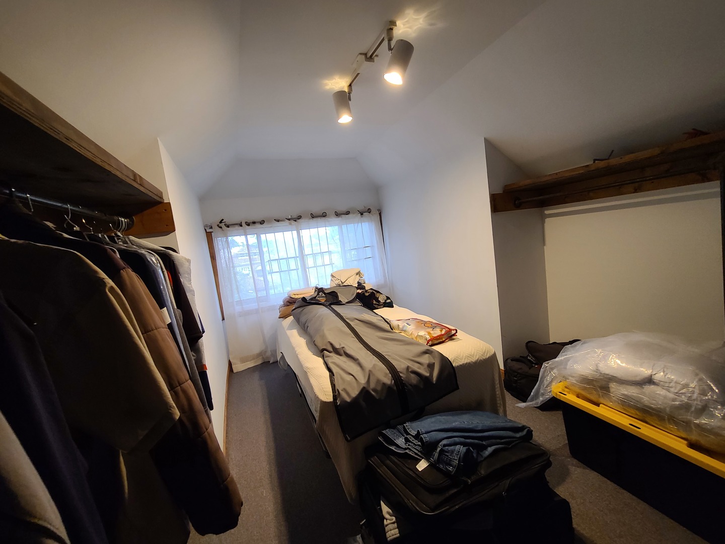 8319 South Crandon Avenue Chicago IL 60617