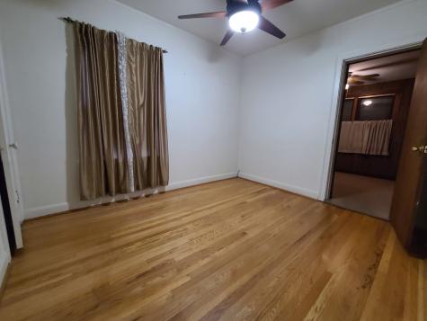 8319 South Crandon Avenue Chicago IL 60617