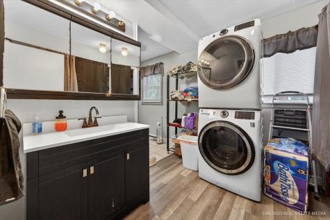 39223 North Willow Lane Antioch IL 60002