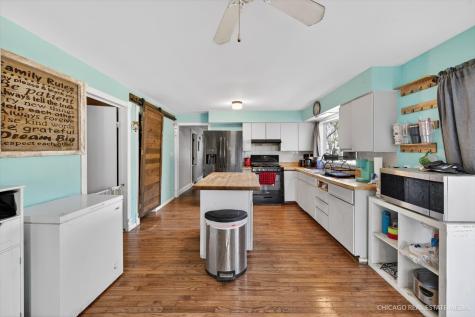 39223 North Willow Lane Antioch IL 60002