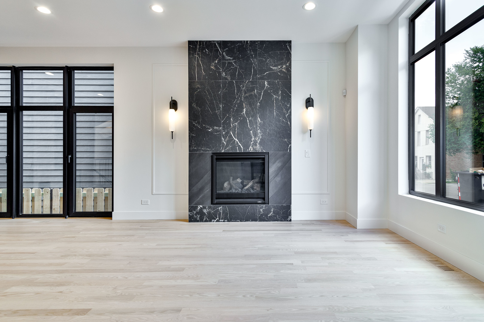 2055 West Race Avenue Chicago IL 60612