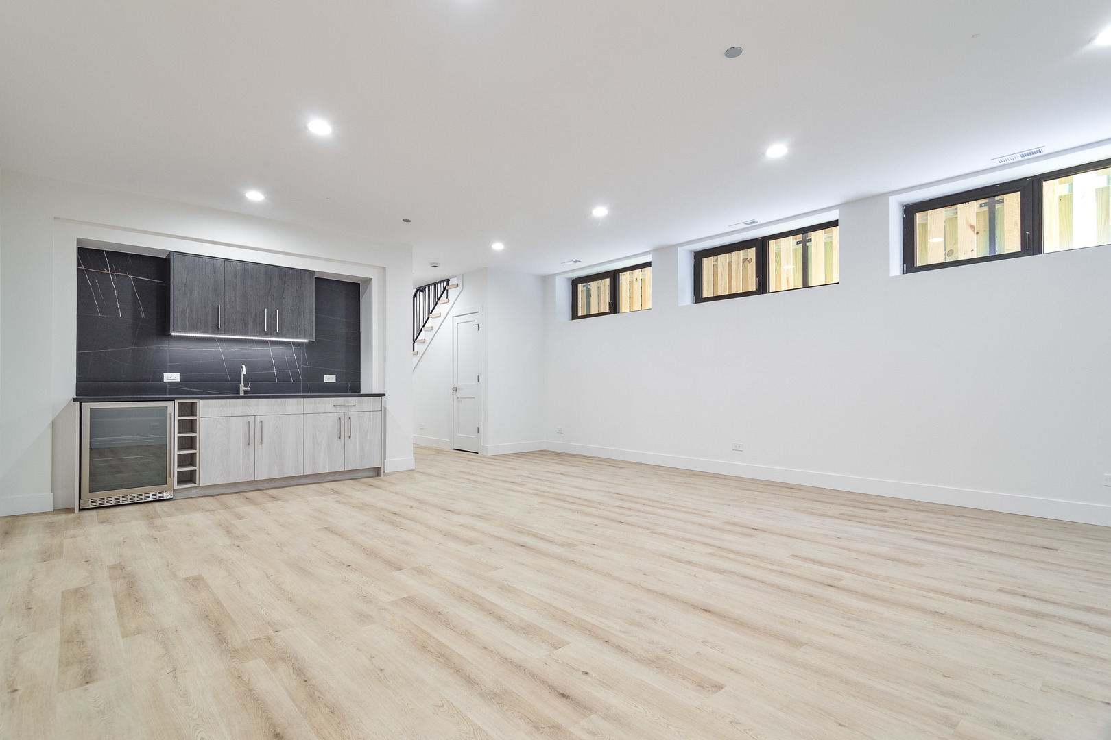 2055 West Race Avenue Chicago IL 60612