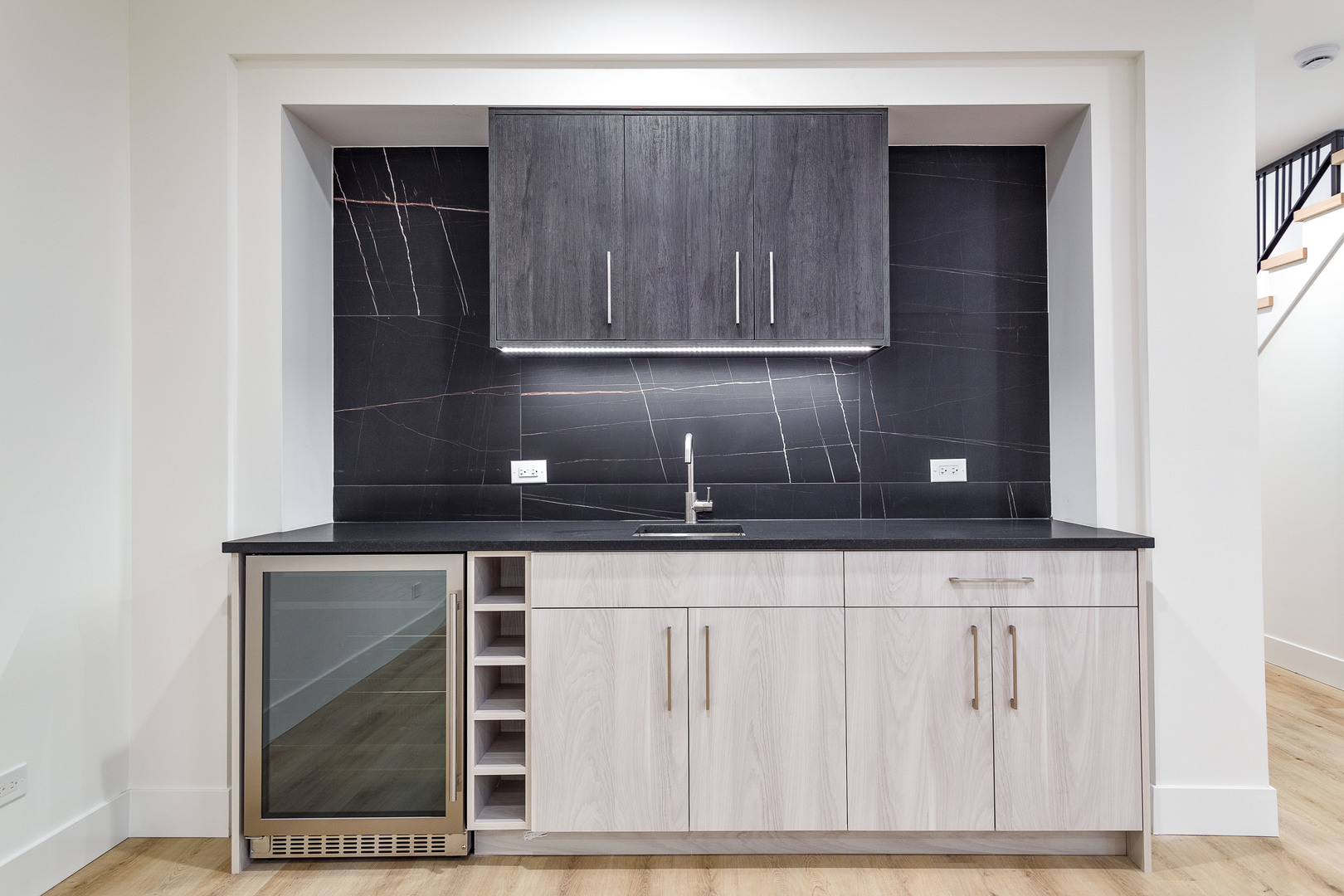 2055 West Race Avenue Chicago IL 60612