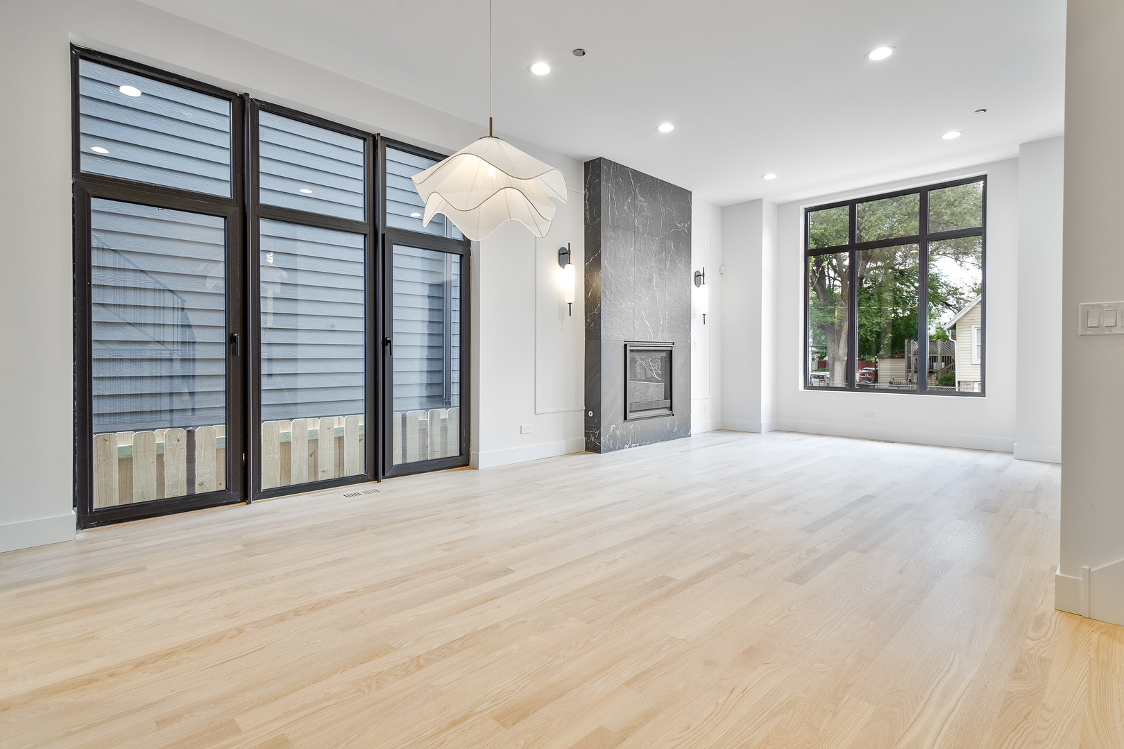 2055 West Race Avenue Chicago IL 60612