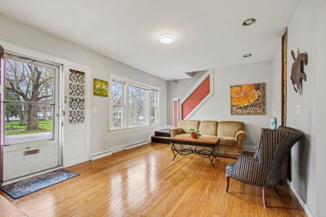 120 South Kinzie Street Thornton IL 60476