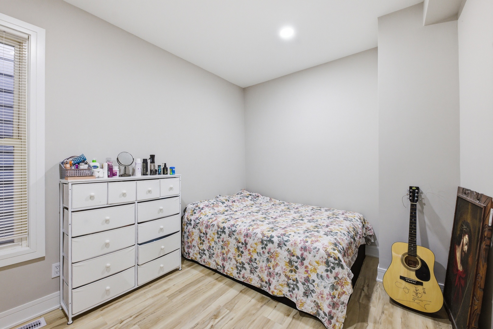 4036 North Bernard Street Chicago IL 60618