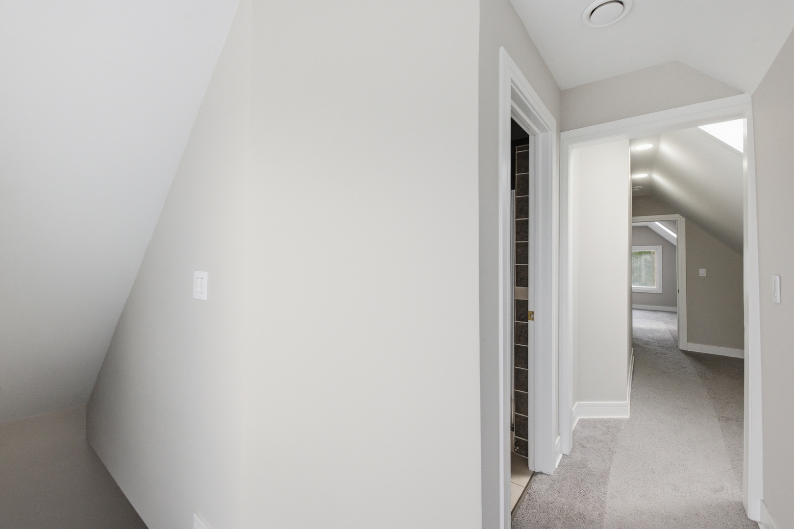 4036 North Bernard Street Chicago IL 60618
