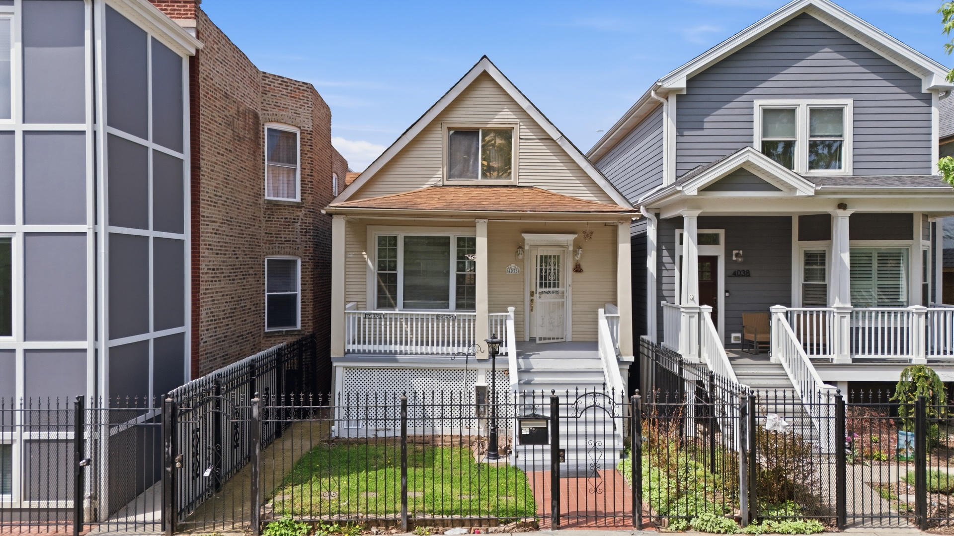 4036 North Bernard Street Chicago IL 60618
