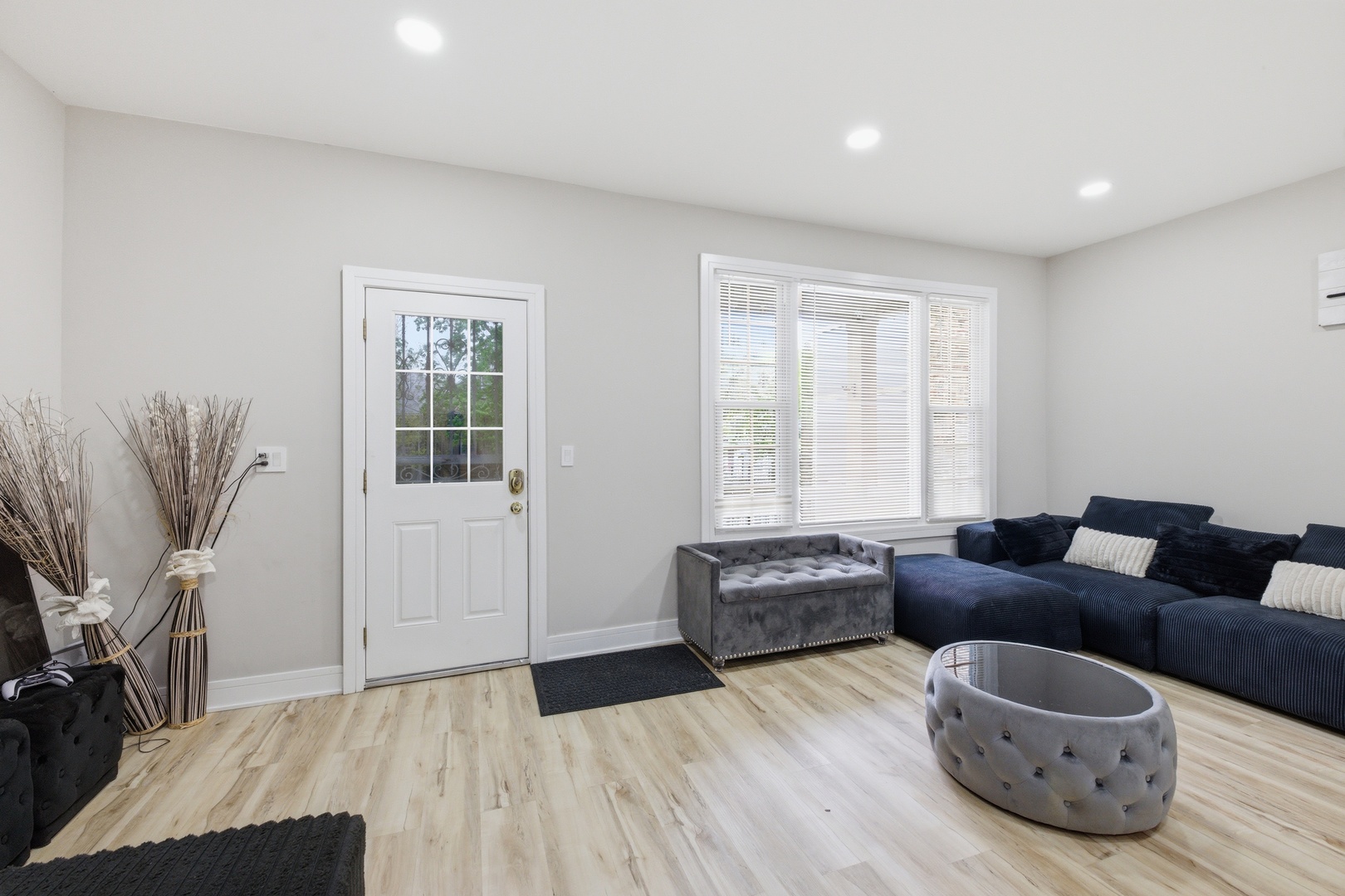 4036 North Bernard Street Chicago IL 60618