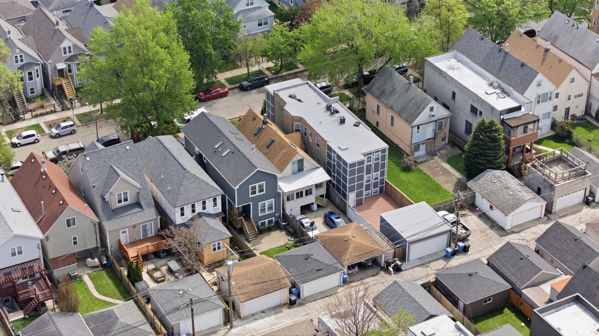 4036 North Bernard Street Chicago IL 60618