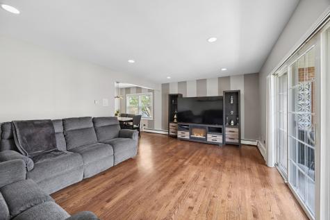6255 South Mason Avenue Chicago IL 60638