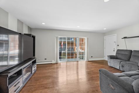 6255 South Mason Avenue Chicago IL 60638
