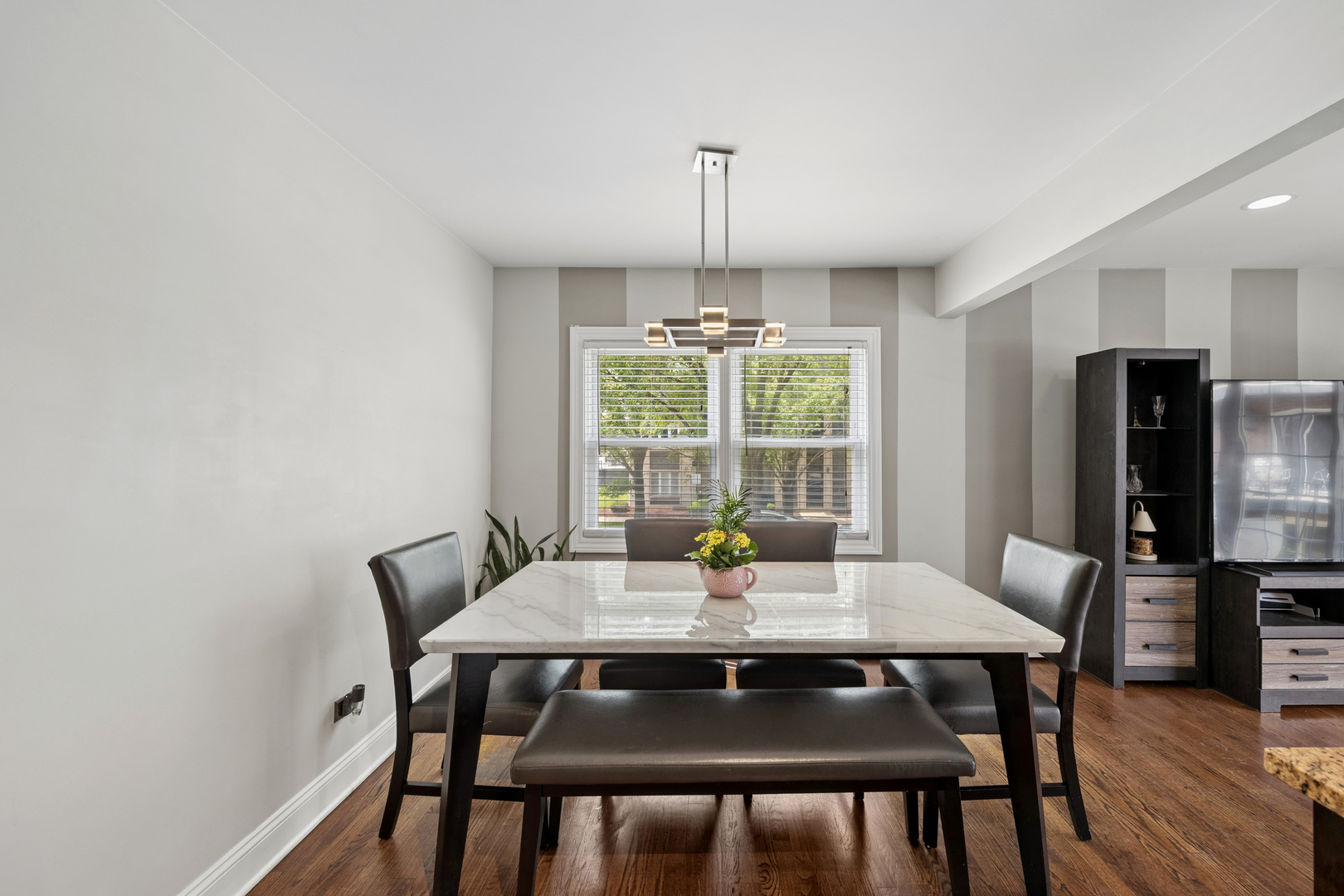 6255 South Mason Avenue Chicago IL 60638