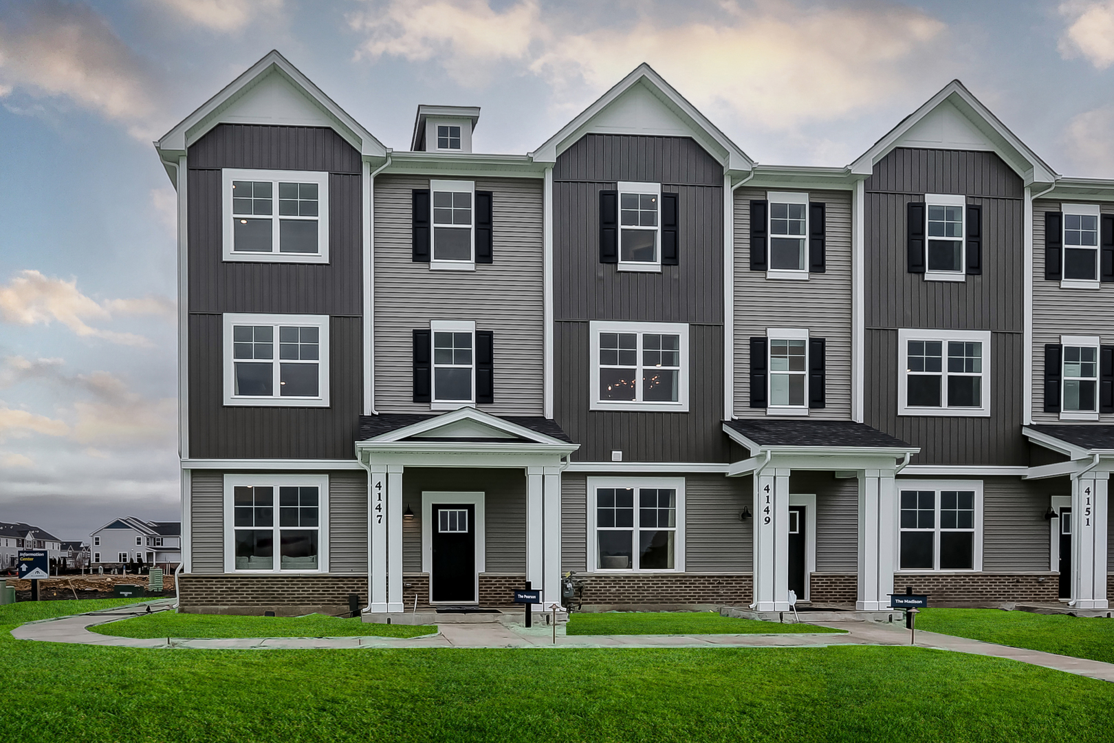 4517 Chelsea Manor Circle Aurora IL 60504