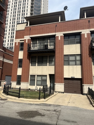 334 North Jefferson Street Chicago IL 60661