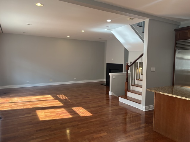 334 North Jefferson Street Chicago IL 60661
