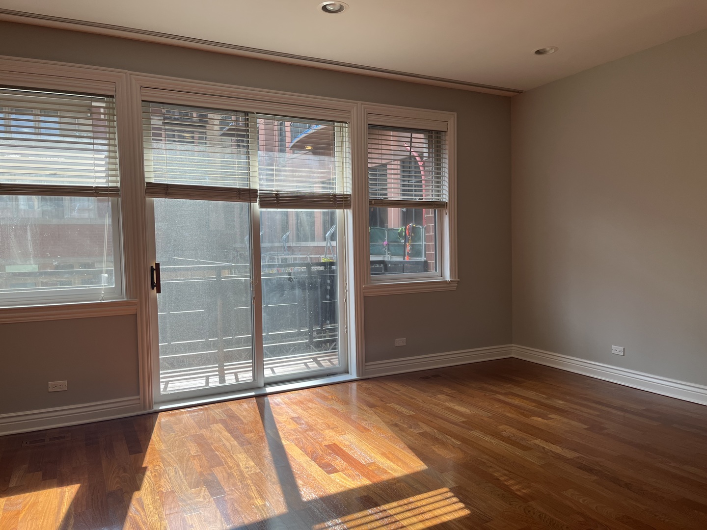 334 North Jefferson Street Chicago IL 60661