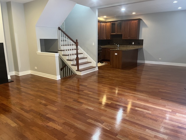 334 North Jefferson Street Chicago IL 60661