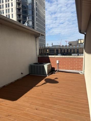 334 North Jefferson Street Chicago IL 60661