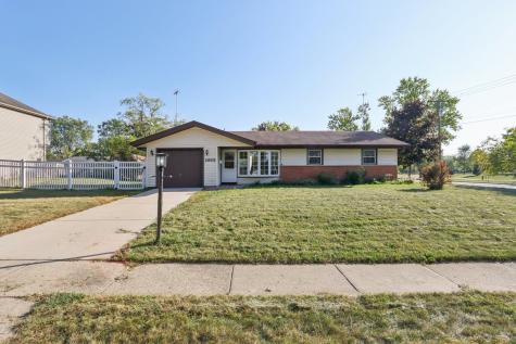 1933 Whittier Lane Schaumburg IL 60193