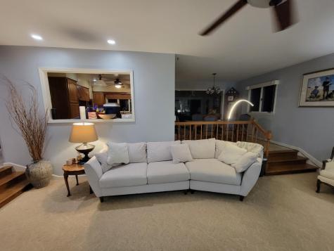 4 Forest Knolls Decatur IL 62521
