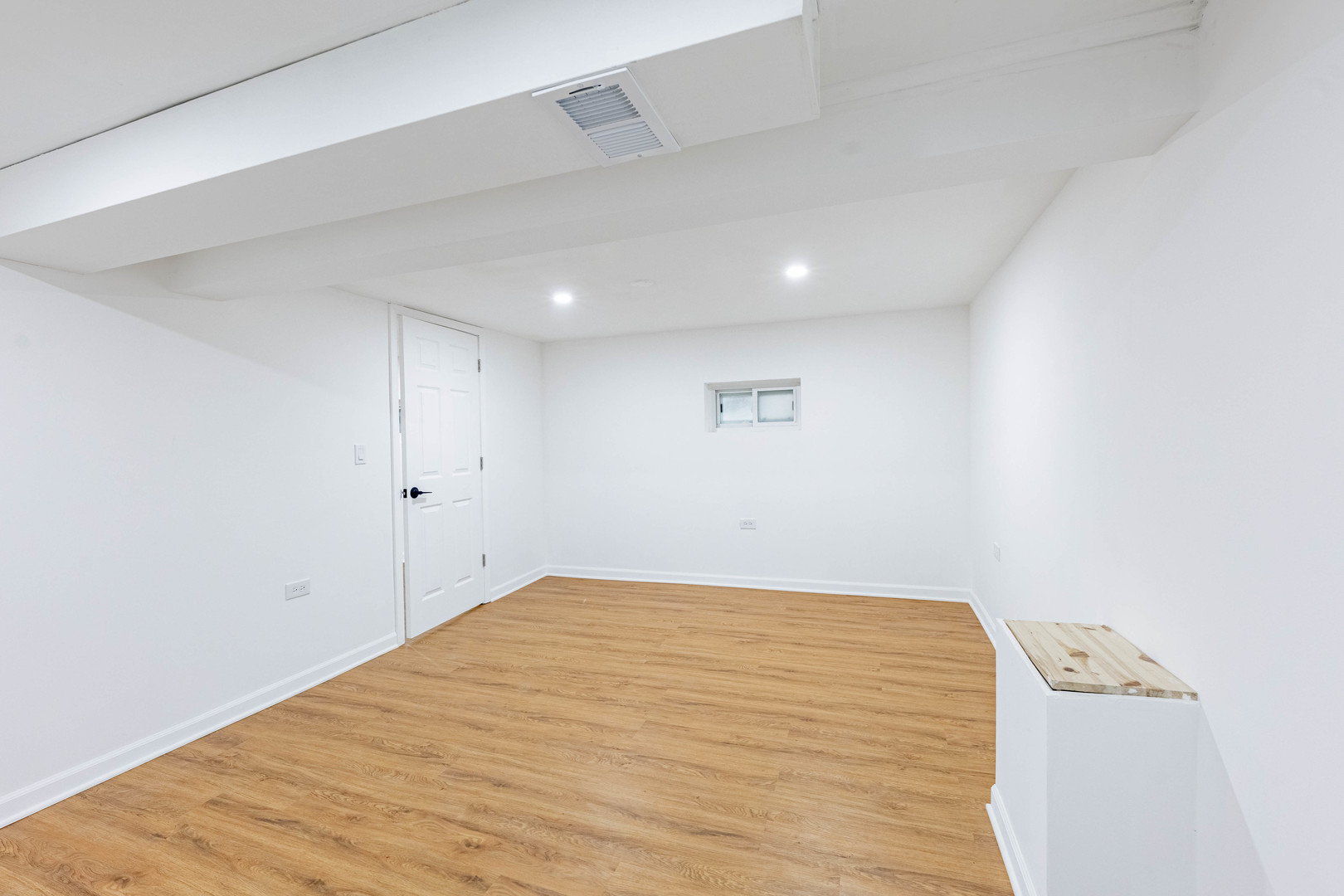 5631 West 64th Place Chicago IL 60638