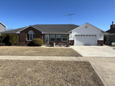 315 Coaler Drive Coal City IL 60416