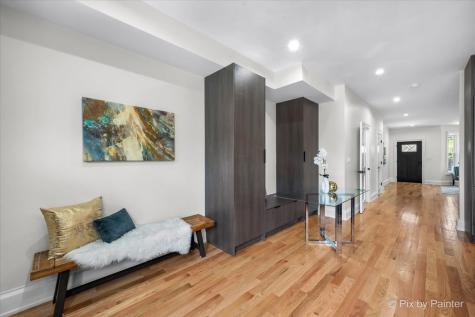 2334 North Oakley Avenue Chicago IL 60647