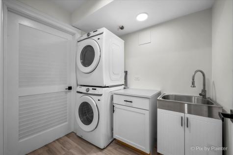 2334 North Oakley Avenue Chicago IL 60647