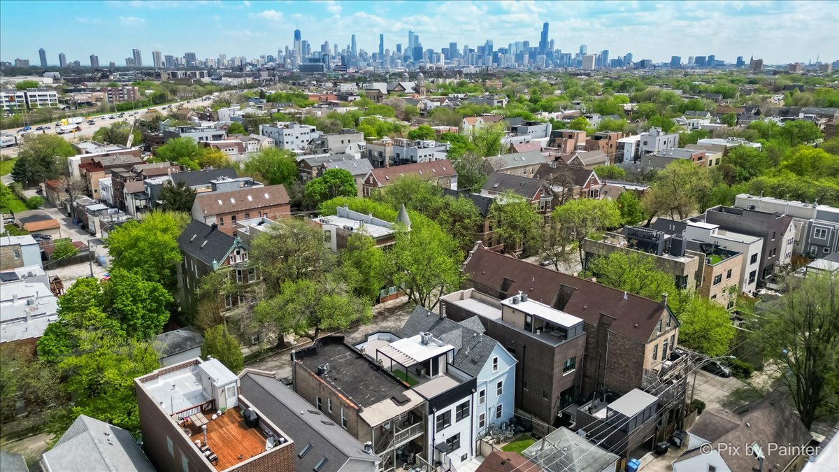 2334 North Oakley Avenue Chicago IL 60647