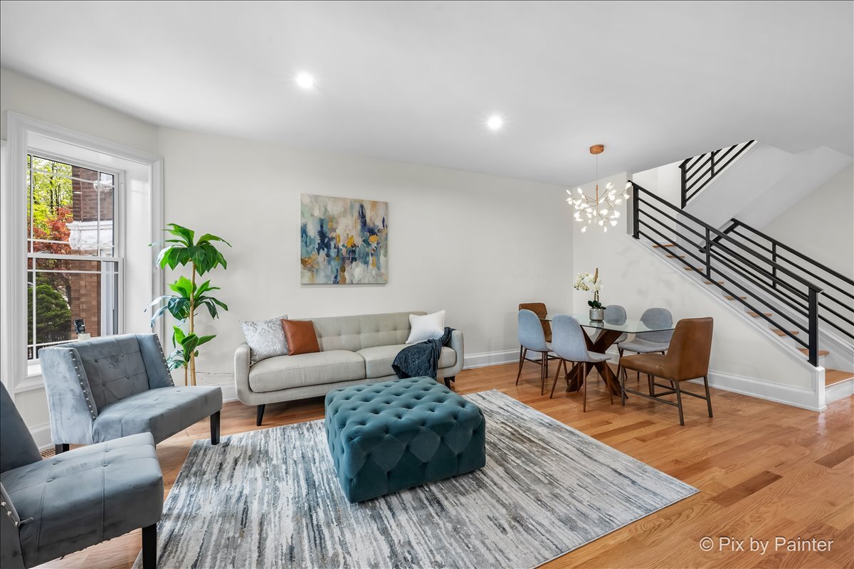 2334 North Oakley Avenue Chicago IL 60647