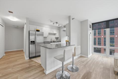 345 North La Salle Drive Chicago IL 60654