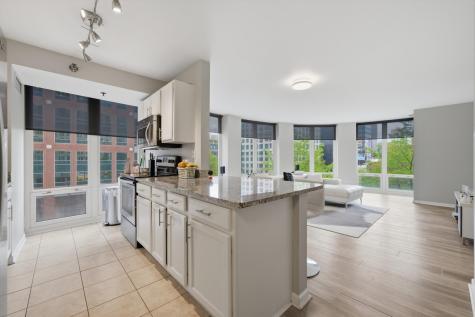 345 North La Salle Drive Chicago IL 60654