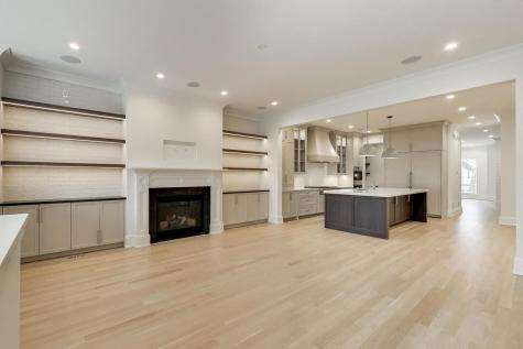 1910 West Fletcher Street Chicago IL 60657