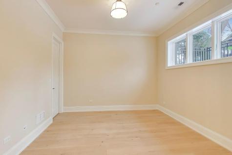 1910 West Fletcher Street Chicago IL 60657