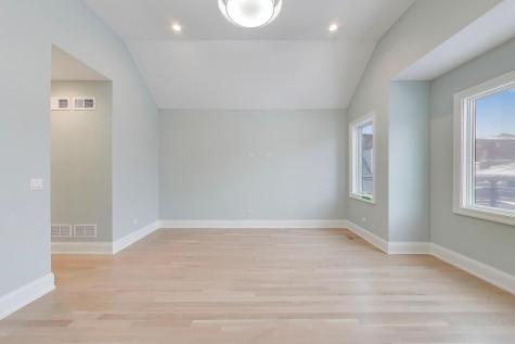 1910 West Fletcher Street Chicago IL 60657