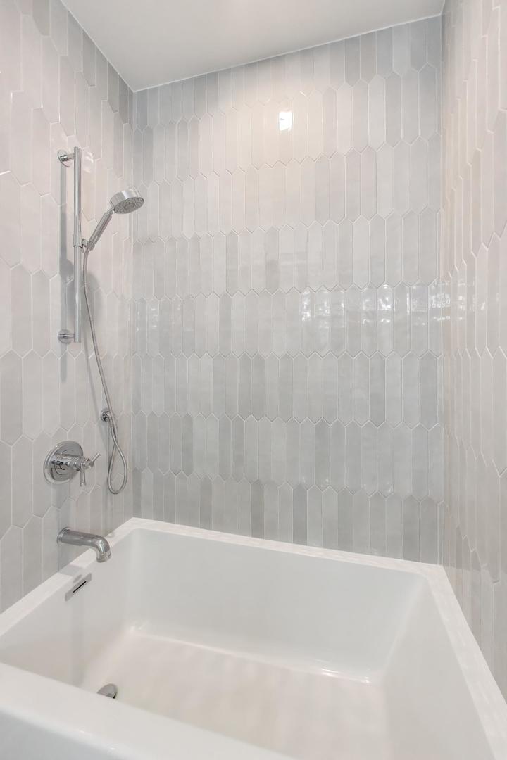 1910 West Fletcher Street Chicago IL 60657
