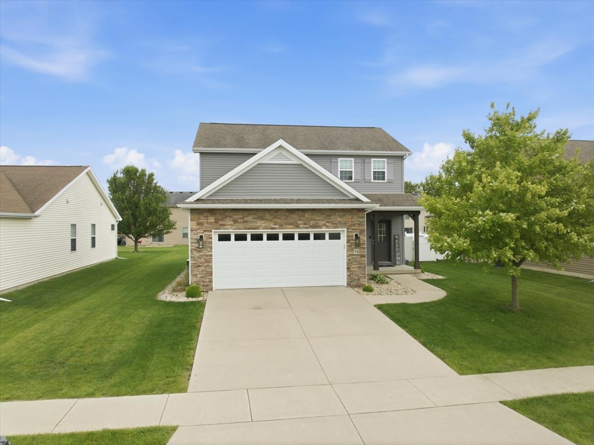 74 Dry Sage Circle Bloomington IL 61705